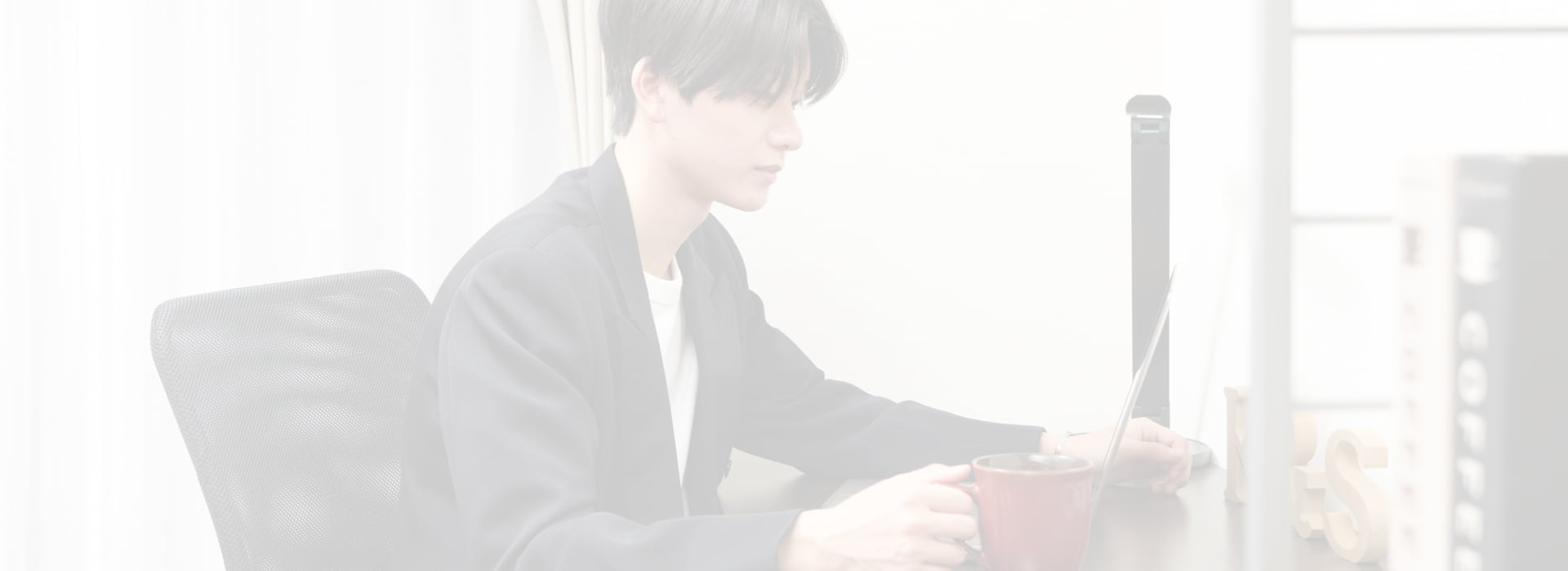 bg