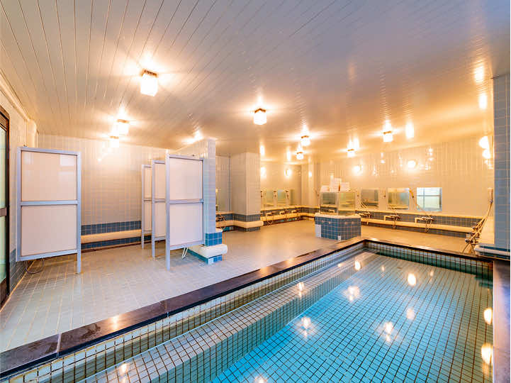 清潔なバスルーム