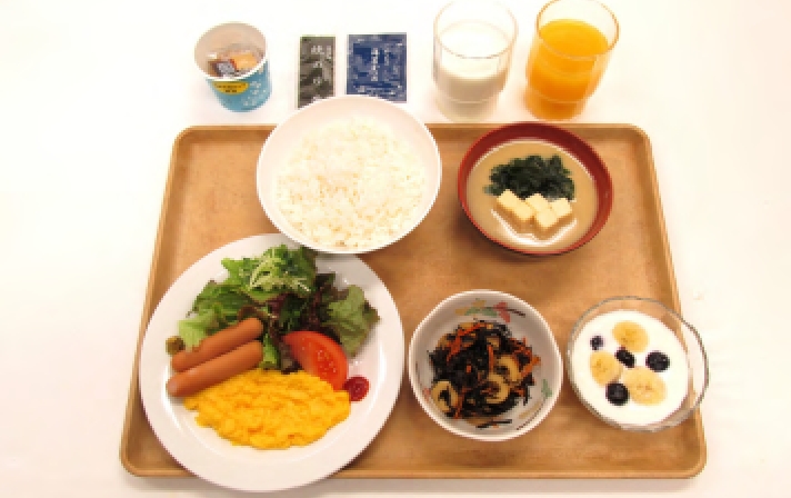 アスリート寮 食事の様子