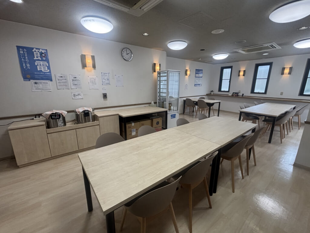 23464_dining room