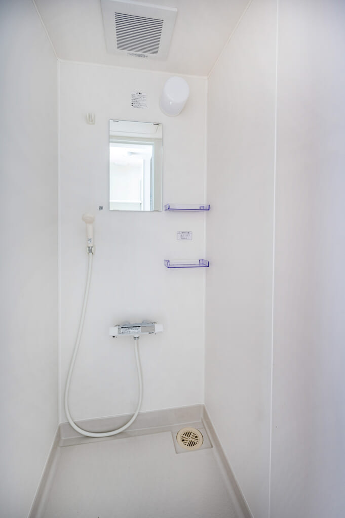 東海大学前　シャワー