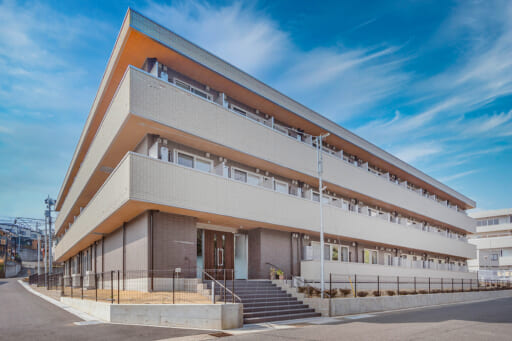 東海大学前　外観